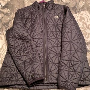 Women’s north face coat